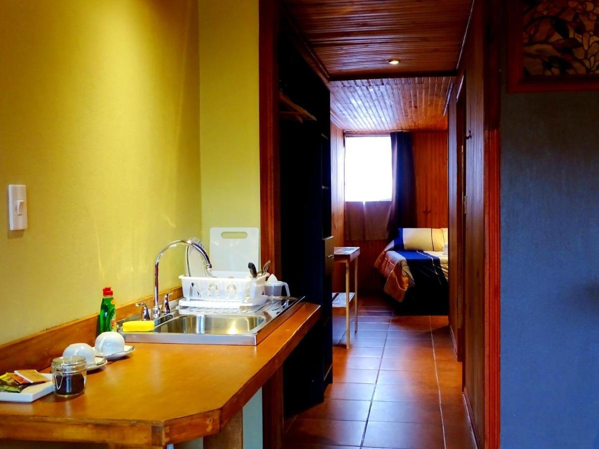 Miztli & Adventure Hotel